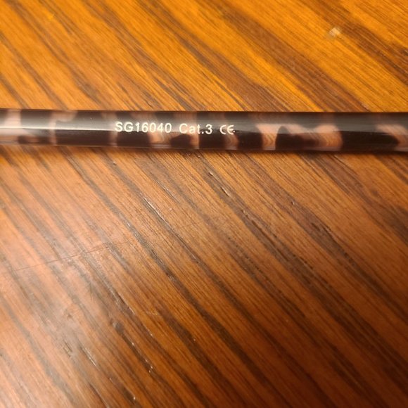 Urbanica Sunglasses - Picture 2 of 6